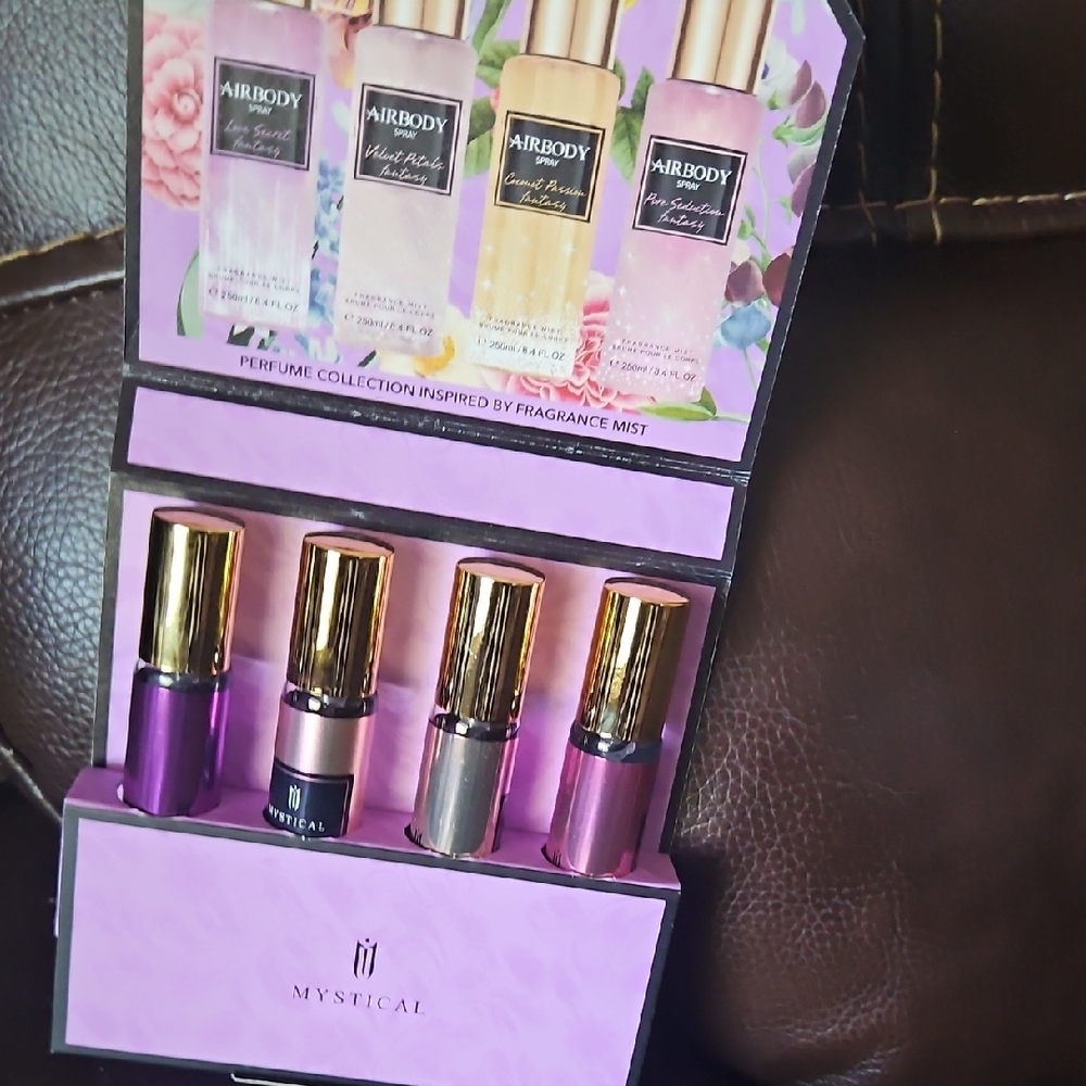 Mystic Purple Silver Lipstick Collection